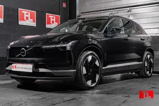 VOLVO EX30 Ultra Twin Motor Performance